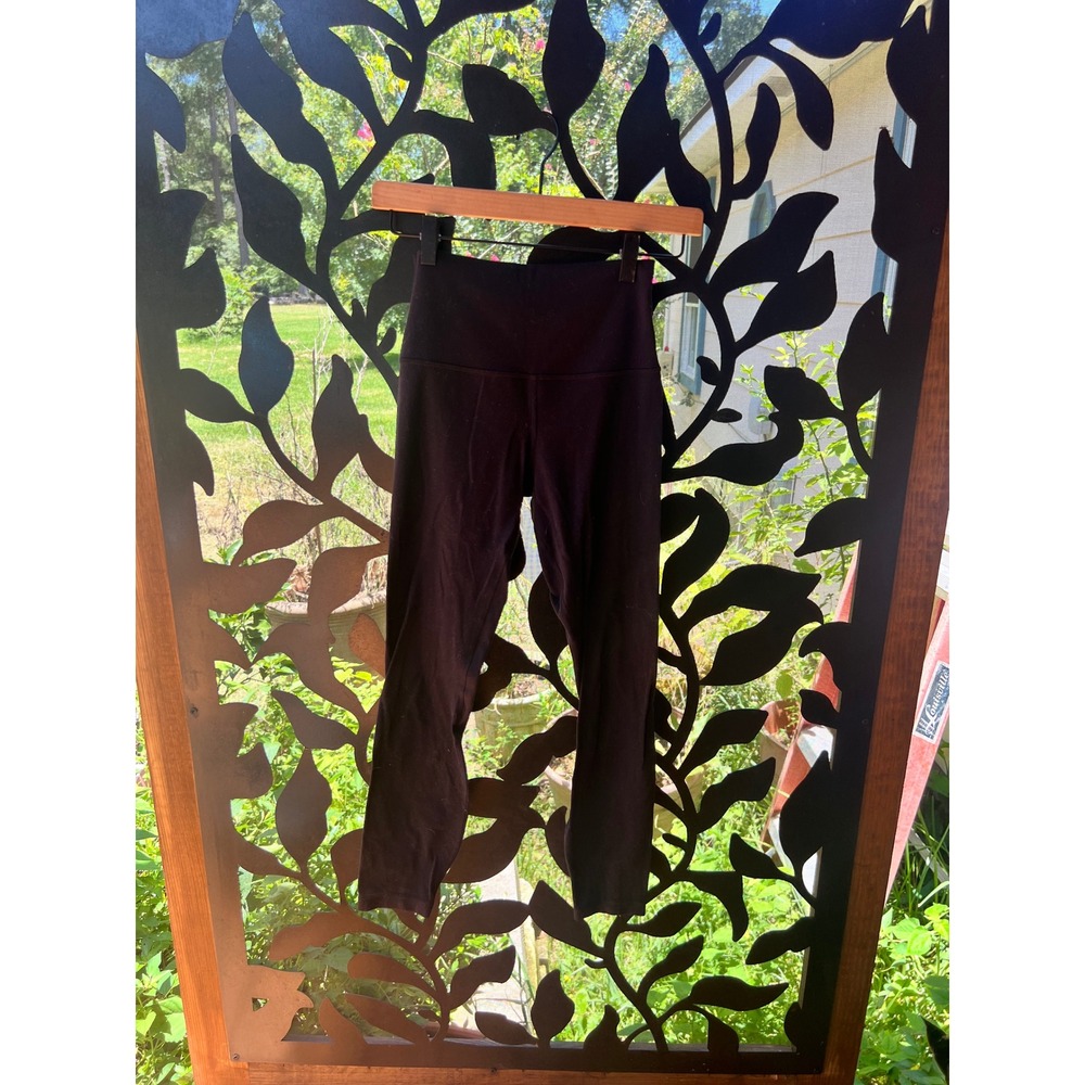 Lululemon High Rise Crop Leggings Black Yoga Pants 4